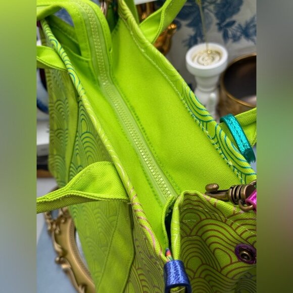 🆕 KURT GEIGER LONDON 🧿 NWOT Southbank Tote Crossbody Bag, Lime Green - Picture 10 of 16